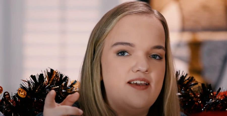 7 Little Johnstons - Elizabeth Johnston - YouTube
