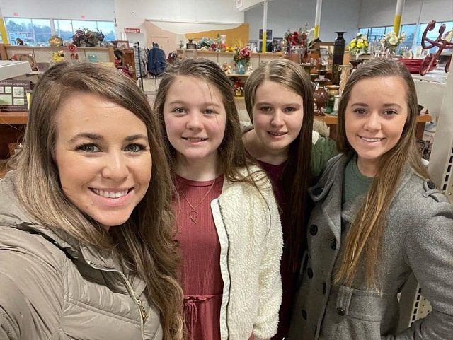 Jana Duggar, Jordyn Duggar, Jennifer Duggar, Johannah Duggar, From Counting On, TLC, Sourced From @janamduggar Instagram