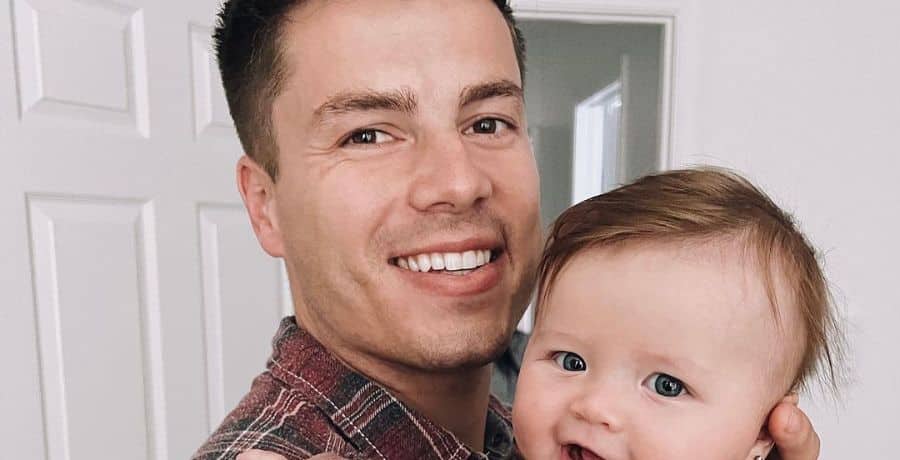 Bringing Up Bates star Lawson Bates Instagram