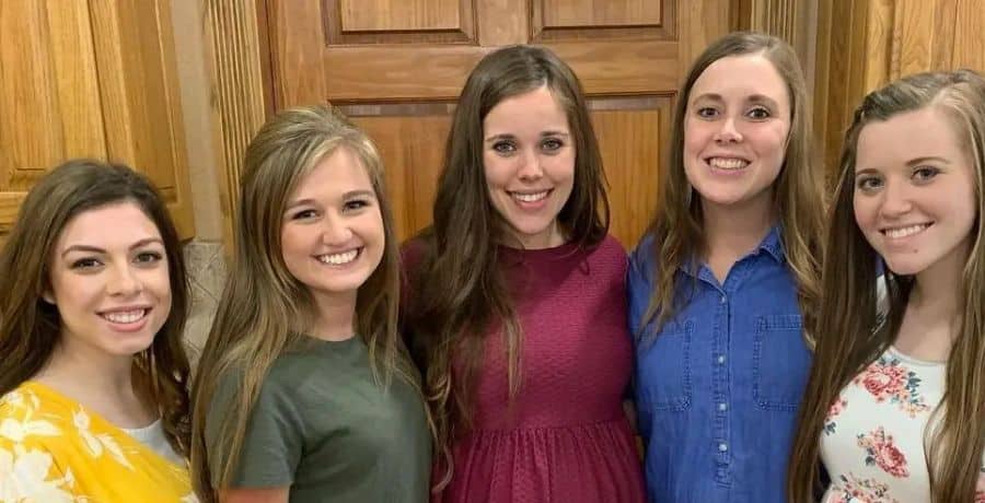 Anna Duggar - Duggar sisters - Instagram