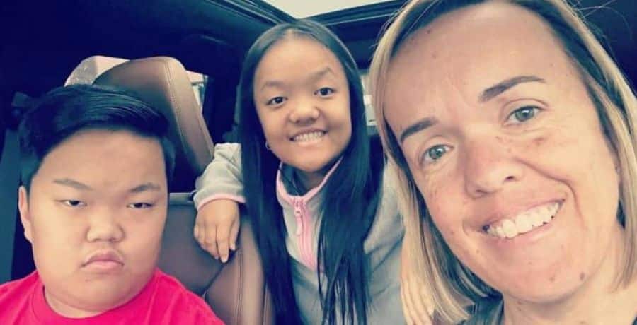 Amber Johnston Instagram - 7 Little Johnstons