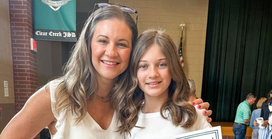 Danielle Busby - Instagram (OutDaughtered)