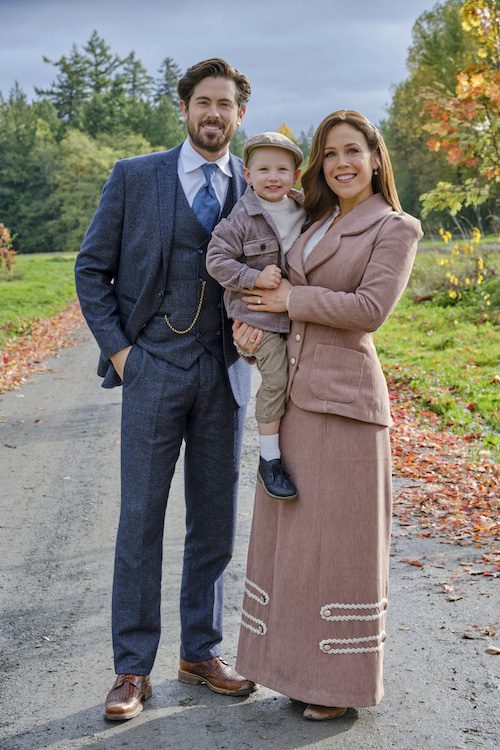 WCTH - Photo: Chris McNally, Hyland Goodrich, Erin Krakow Credit: ©2022 Crown Media United States LLC/Photographer: David Dolsen
