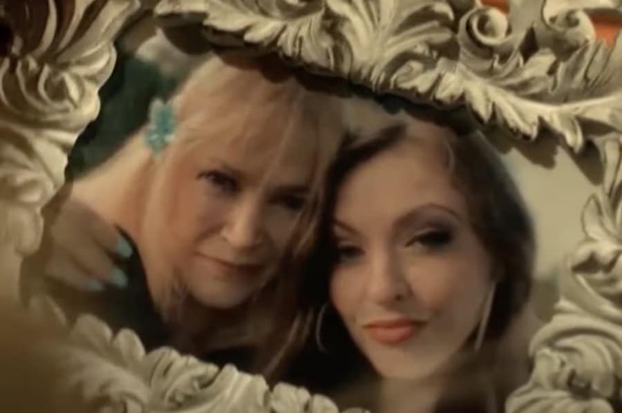 Lifetime Ripped From The Headlines - YouTube