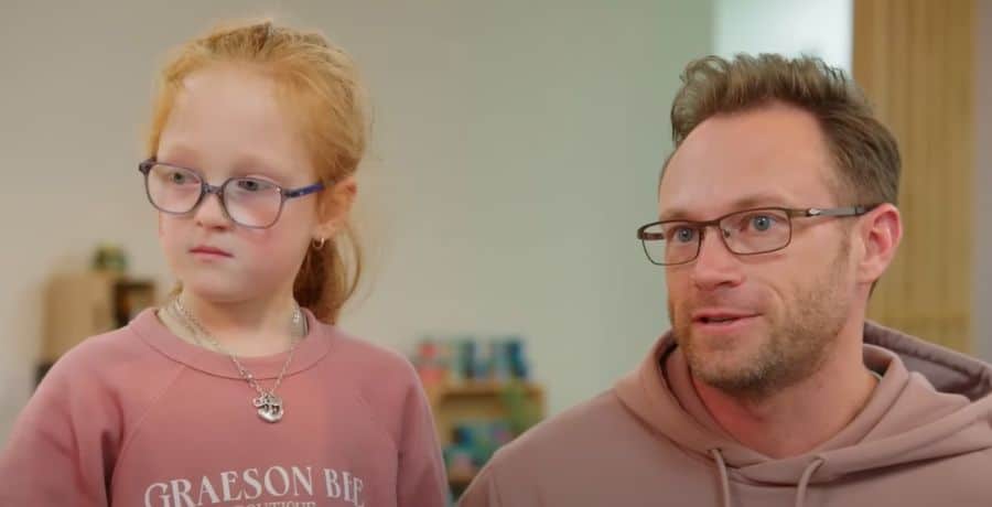 Adam Busby - OutDaughtered- YouTube