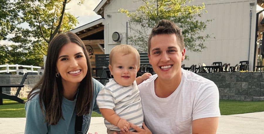 Carlin Bates - Instagram - Bringing Up Bates
