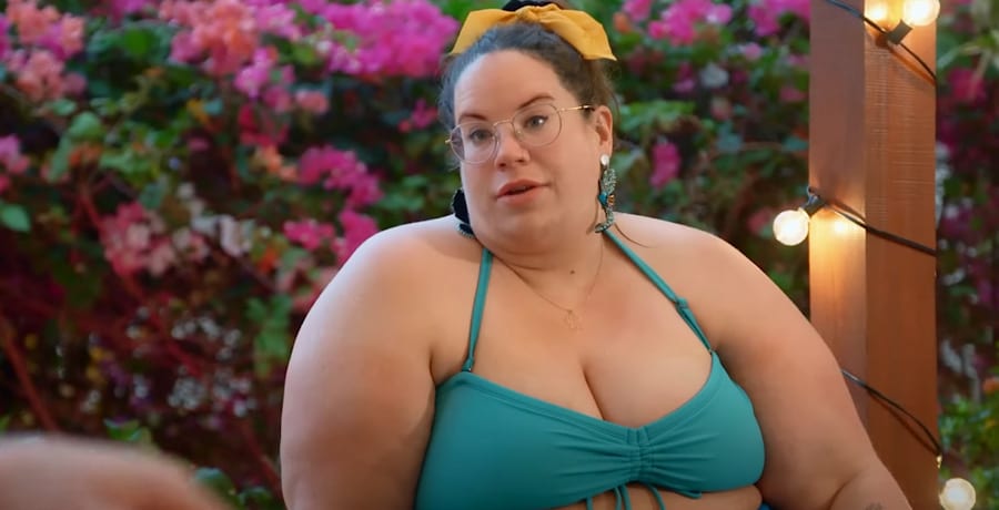 Whitney Way Thore-YouTube