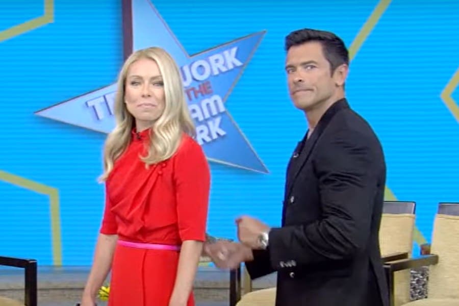 Kelly Ripa - Mark Consuelos - Live with Kelly and Mark - Live with Kelly, YouTube