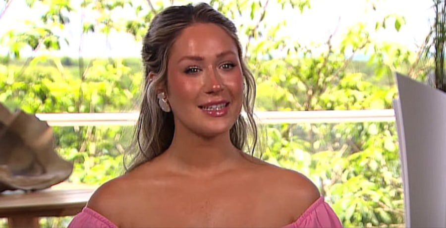 Rachel Recchia via YouTube 17