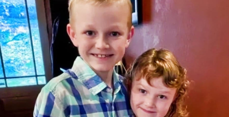 Solomon and Ariella Brown - YouTube