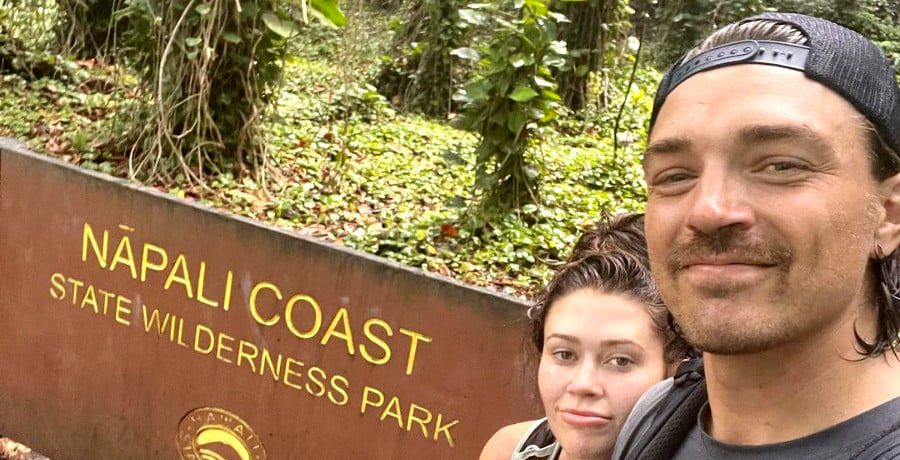 dean unglert and caelynn miller keyes/credit: bachelor Nation Youtube