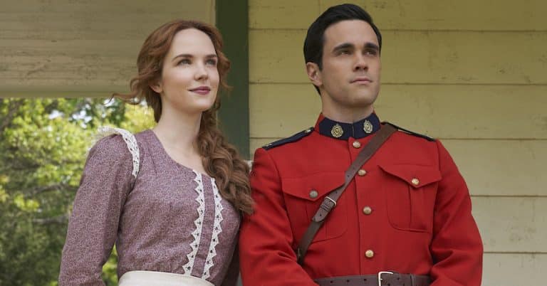 WCTH Spinoff When Hope Calls Photo: Morgan Kohan, Ryan-James Hatanaka Credit: ©2019 Crown Media United States LLC/Photographer: Shane Mahood
