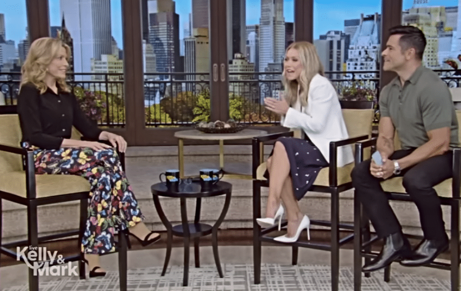 Kelly Ripa and Mark Consuelos shade Ryan Seacrest to Vanna White - Live with Kelly and Mark - YouTube