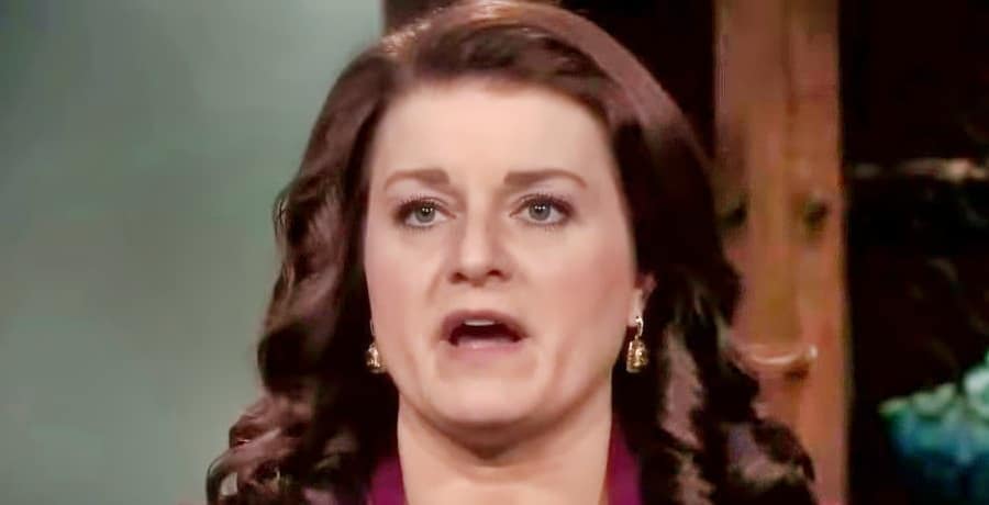 Robyn Brown - YouTube