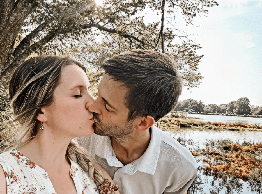 Jill Duggar Derick Dillard Dishes New Tea About Jim Bob Duggar - Instagram