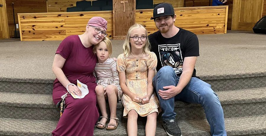 Anna Chickadee Cardwell with her family on Facebook