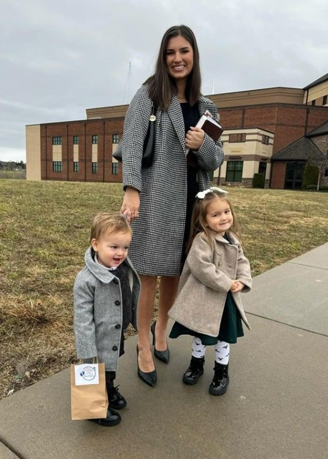 Carlin Bates, Layla Stewart, Zade Stewart From Bringing Up Bates, Sourced From @carlinbates98 Instagram