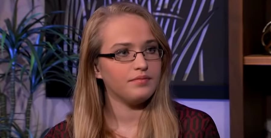 Anna Cardwell-YouTube