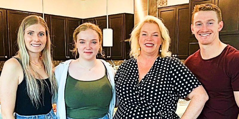 Michelle and Logan Brown - Instagram