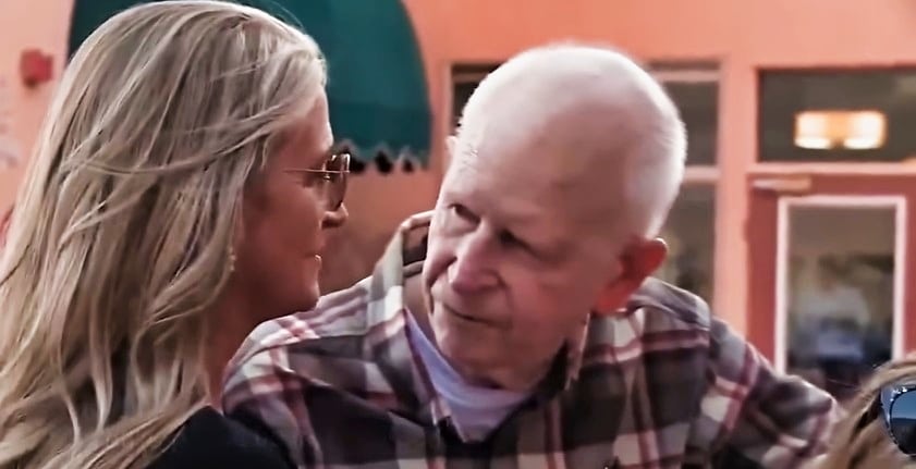 Christine Brown talking to her dad, Rex Allred. - TLC Sister Wives