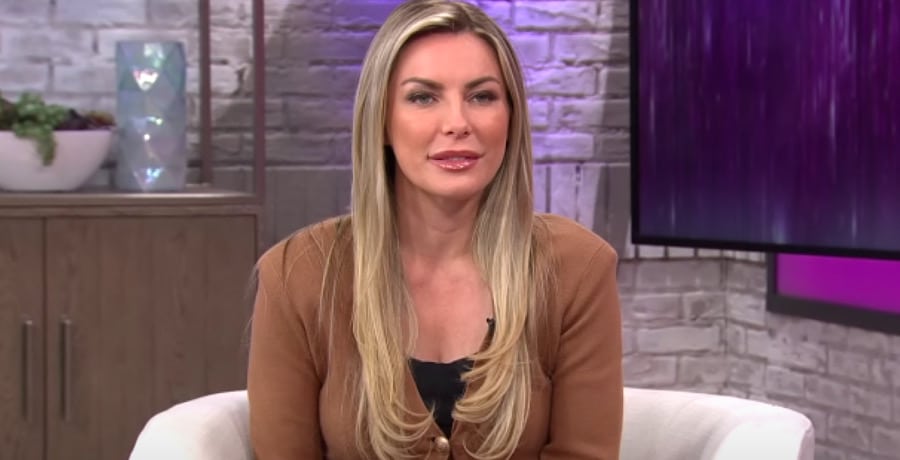 Crystal Hefner-YouTube