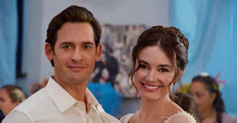 Photo: Will Kemp, Mallory Jansen Credit: ©2023 Hallmark Media/Photographer: Albert Camicioli