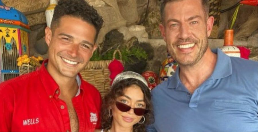 wells Adams, Sarah Hyland and Jesse Palmer inst