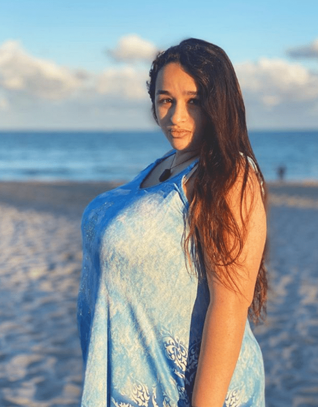 I Am Jazz Star In 2022 - Jazz Jennings Instagram