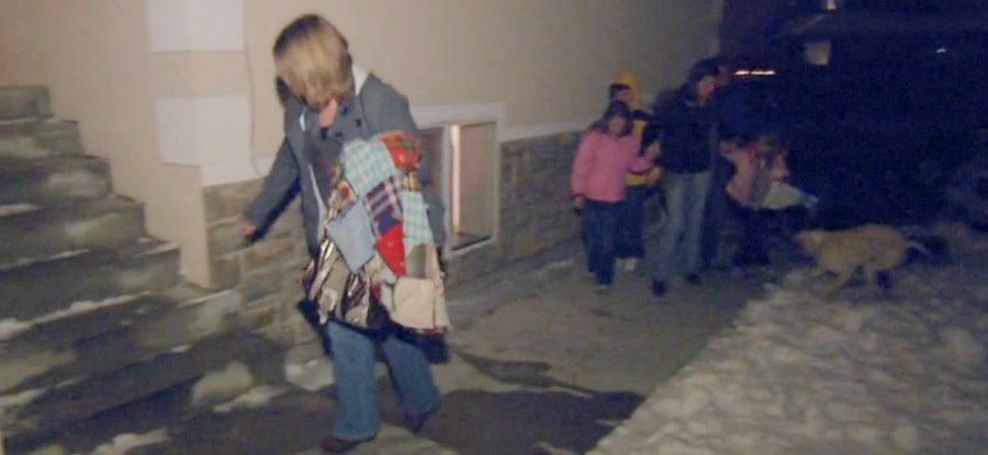 Robyn Brown kicks the family dog at Meri's surprise party. - Sister Wives