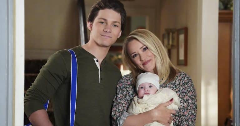 Young Sheldon Pictured (L-R): Montana Jordan as Georgie Cooper and Emily Osment as Mandy McAllister. Photo Credit: Bill Inoshita / 2023 Warner Bros. Entertainment Inc. All Rights Reserved.