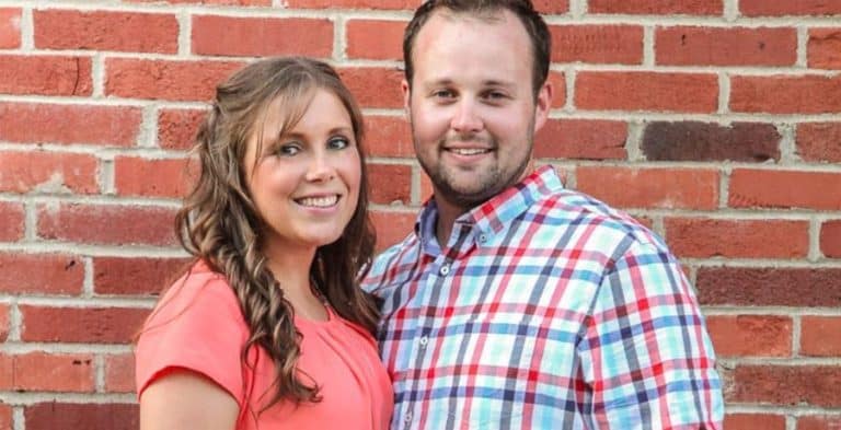Anna Duggar & Josh Duggar From Counting On, TLC, Sourced From Duggar Family Official Facebook