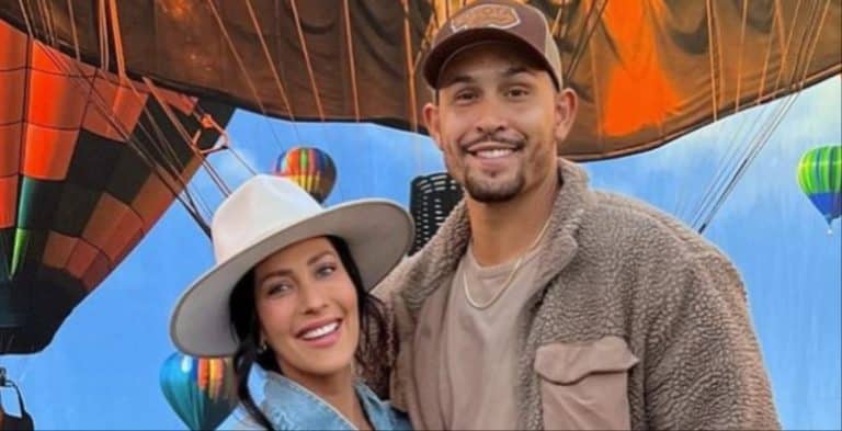 Becca Kufrin and Thomas Jacobs via Insta 3