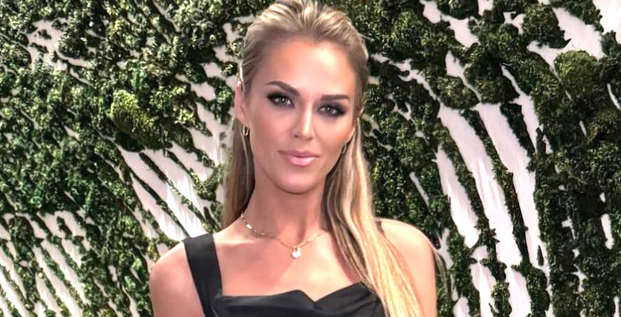 Olivia Flowers-Instagram