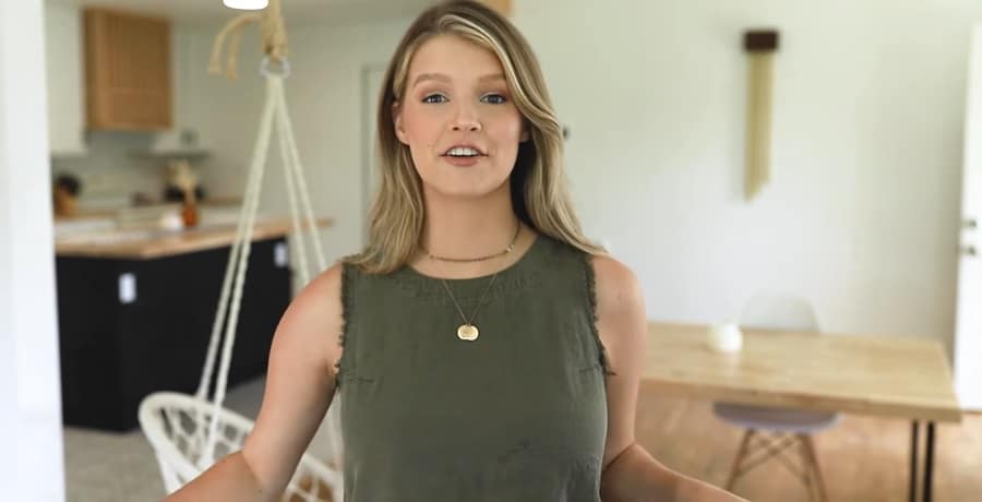 Josie Bates From Bringing Up Bates, Sourced From Effortless Beauty YouTube