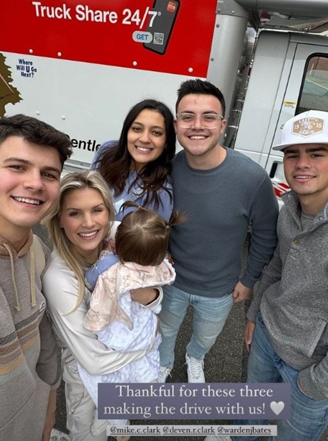 Travis Clark & Katie Bates From Bringing Up Bates, Sourced From @kgbates2000 Instagram