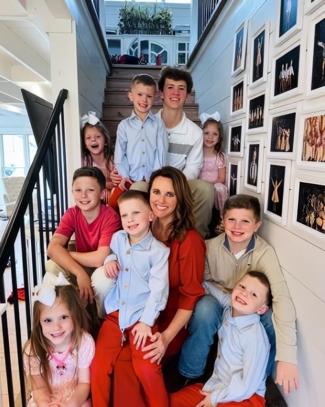 Sweet Home Sextuplets - The Nine Waldrop Children - Instagram