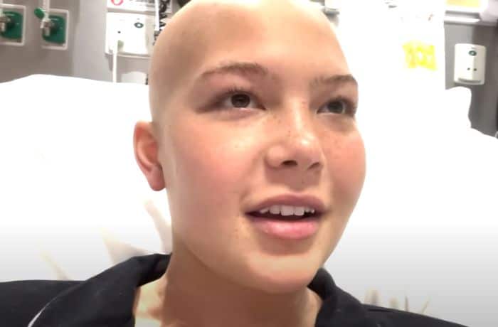 YouTube, Isabella Strahan