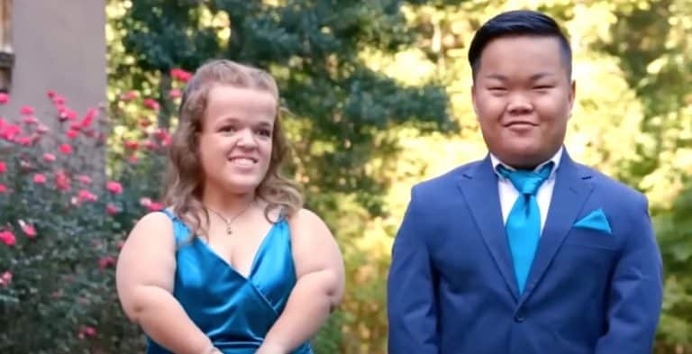 7 Little Johnstons: Alex Johnston - Allie Smith