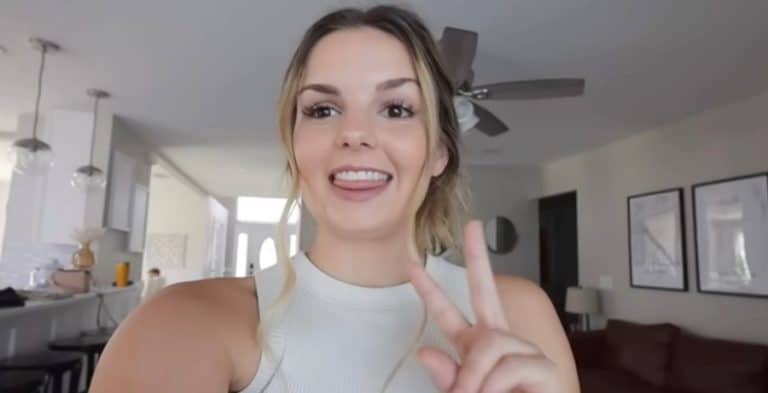 Alyssa Bates From Bringing Up Bates, Sourced From the Webster Family YouTube