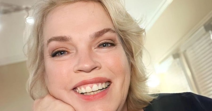 Janelle Brown, Instagram Sister Wives