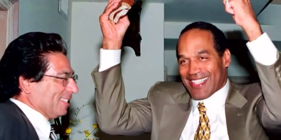 O.J. Simpson and Robert Kardashian, Sr. - YouTube