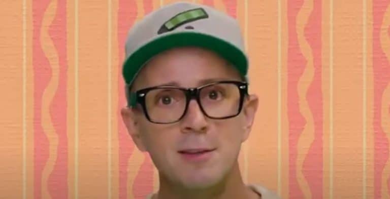 Steve Burns - YouTube/E! News