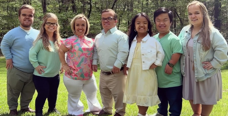 Amber Johnston with her family - Mother's Day 2024 - Instagram