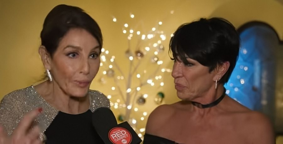 Kathy Swarts and Susan Noles - On The Red Carpet - YouTube