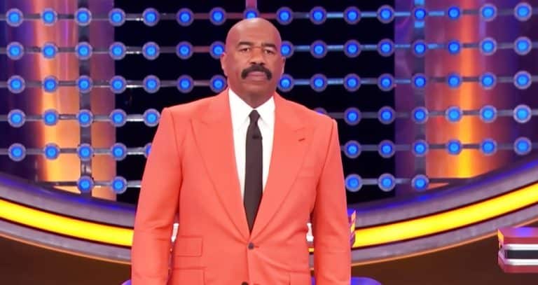 Steve Harvey - Family Feud
