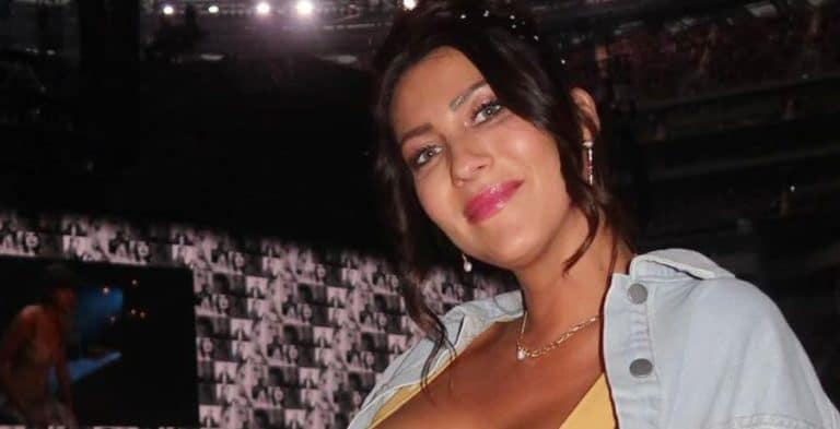 Becca Kufrin/Credit: Instagram