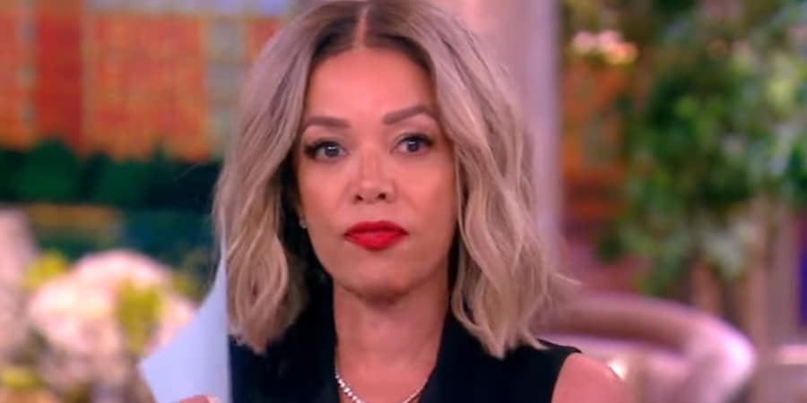 Sunny Hostin shocks fans and co-hosts with her new hairstyle. - The View