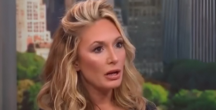 Kate Chastian - People - YouTube