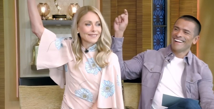 Kelly Ripa Live - Twitter