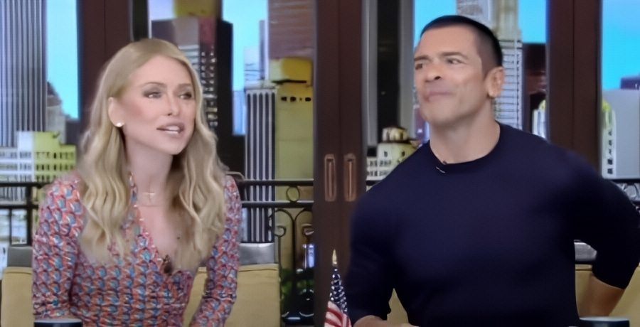 Kelly Ripa and Mark Consuelos - Live with Kelly and Mark - ABC